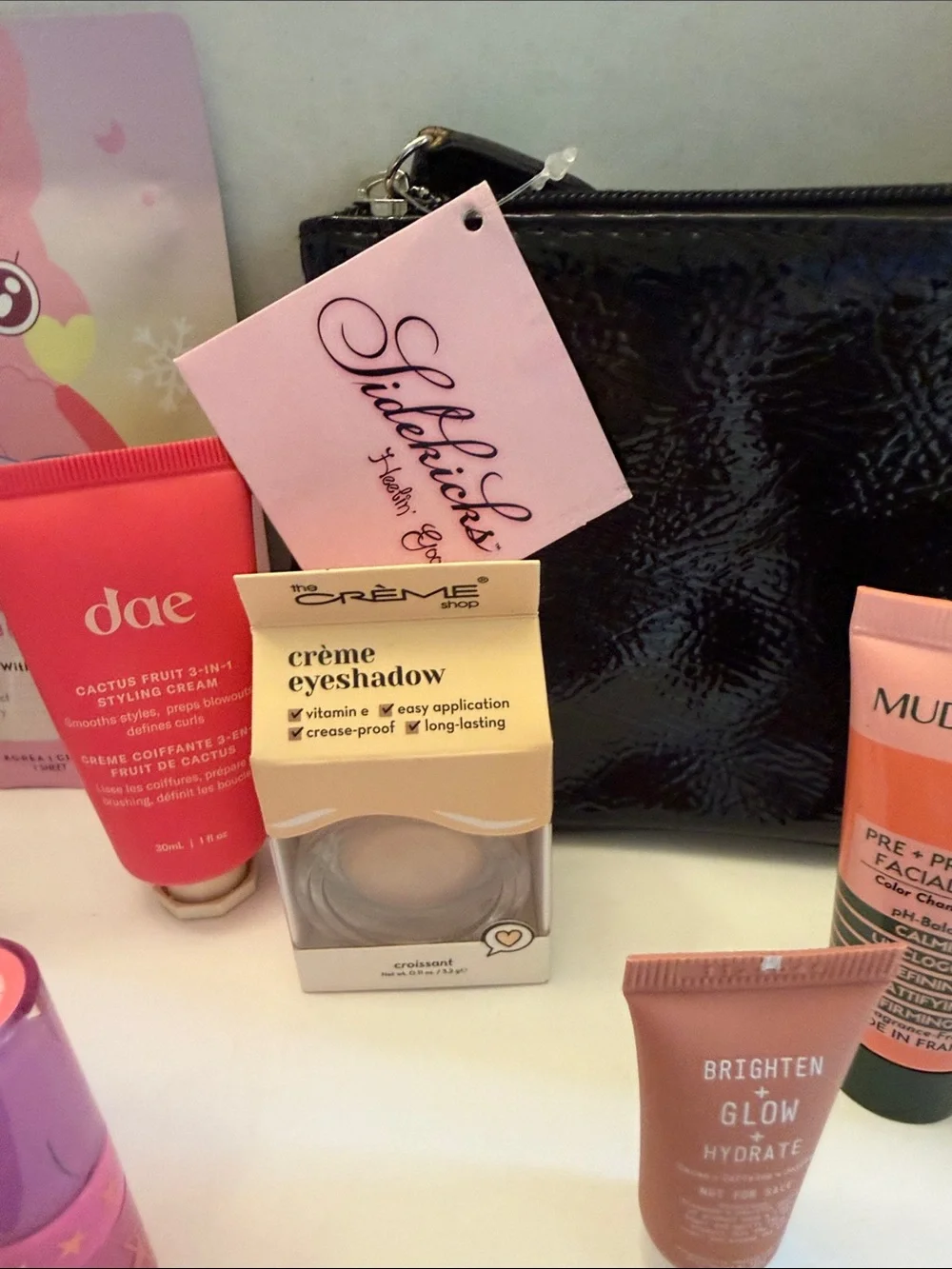 20 pieces Plus Bag Makeup and Skincare Collection